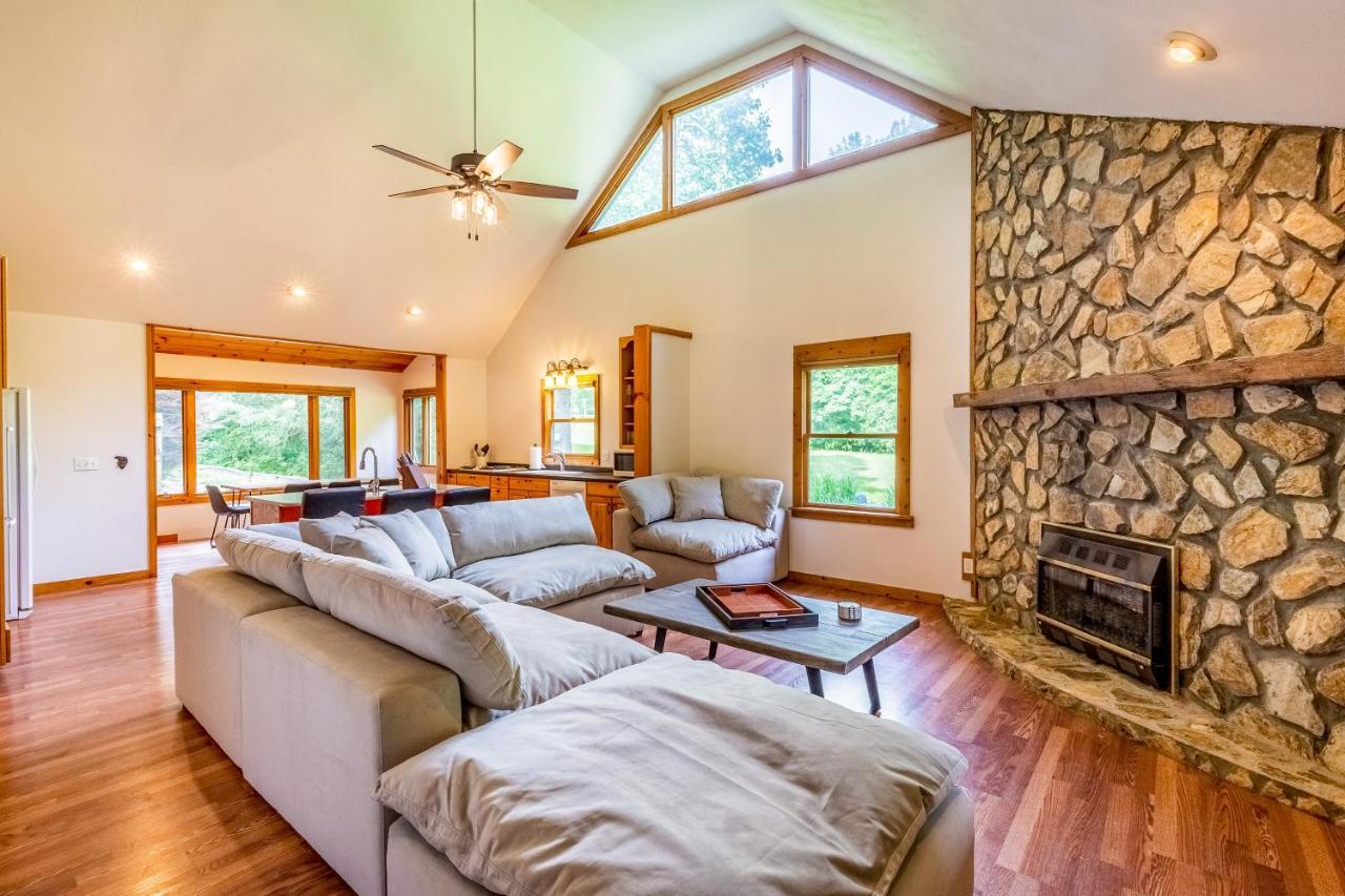 Pebble On The Creek Whittier Exterior foto